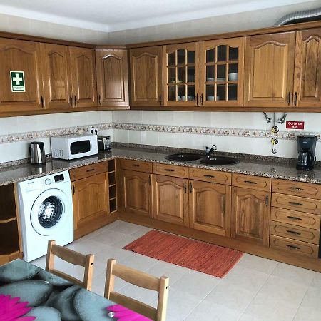 Olinda'S 2 Bedroom Apartment ラゴス エクステリア 写真