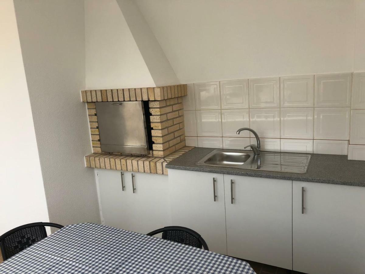 Olinda'S 2 Bedroom Apartment ラゴス エクステリア 写真